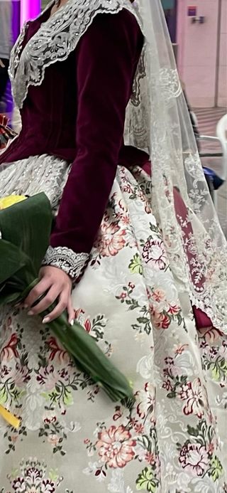 Traje de fallera