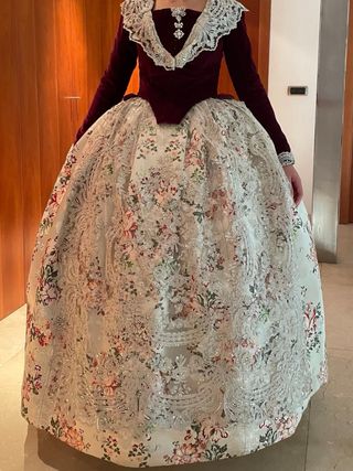 Traje de fallera