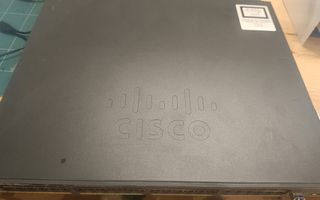 Switch Cisco Catalyst 2960-X 48p PoE+ 740W