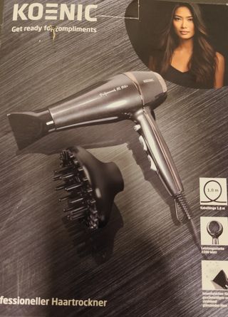 Secadora de pelo nueva sin estrenar..