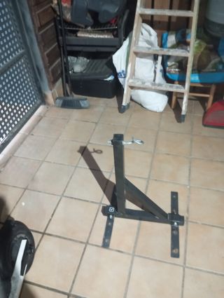 Saco de boxeo y soporte