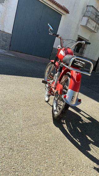 Moto Derbi Antorcha