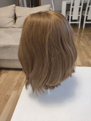 Peluca pelo natural castaño