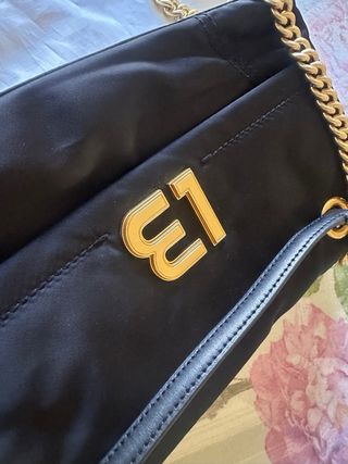 Bolso Bimba y Lola Negro Cadena Dorada