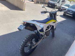 Husqvarna 701 Enduro 2018. 3.500km