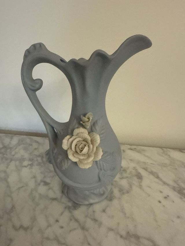 Jarrón Vintage Azul con Flores