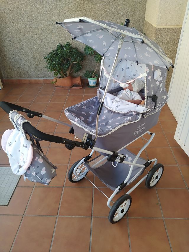 Carro Muñecas Reborn De Cuevas