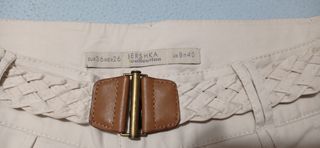 Shorts Bershka T36 con cinturón trenzado
