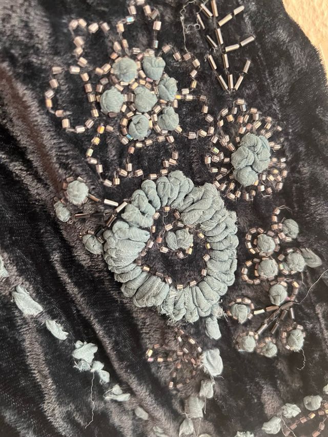 Falda Terciopelo Bordada Plata