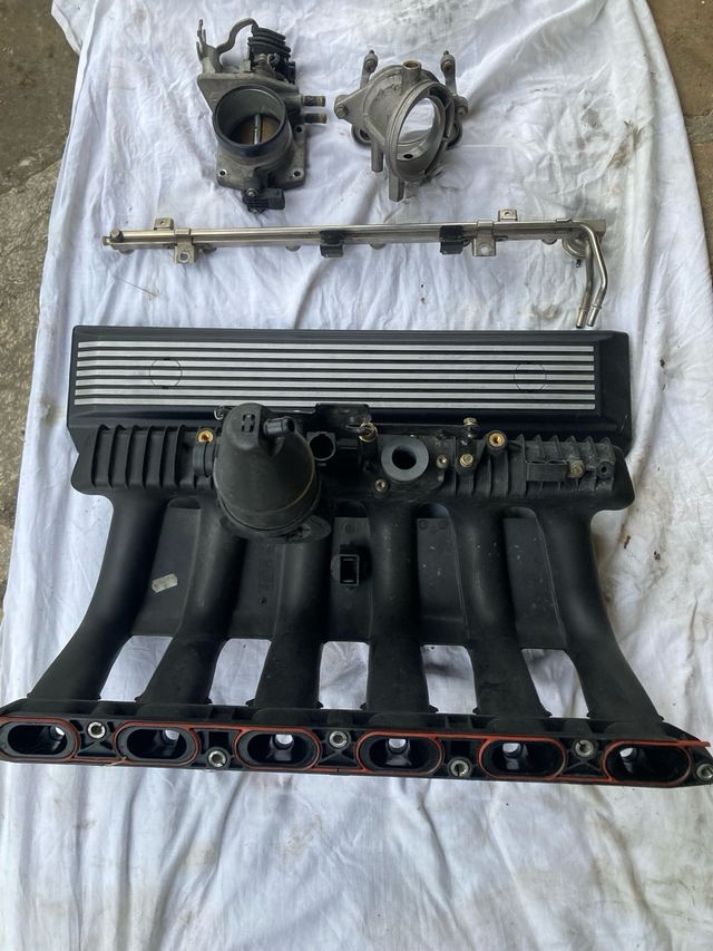 Admisión BMW E36 M52 2.3i