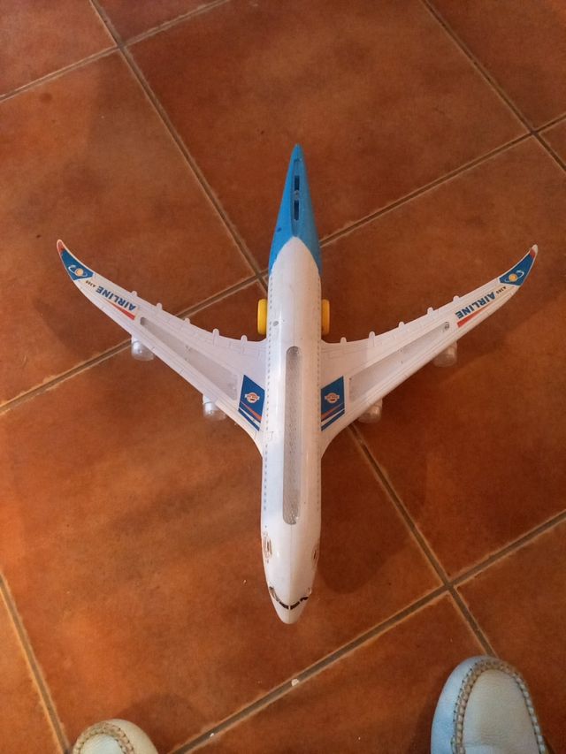 Avión de juguete 44cm×44cm