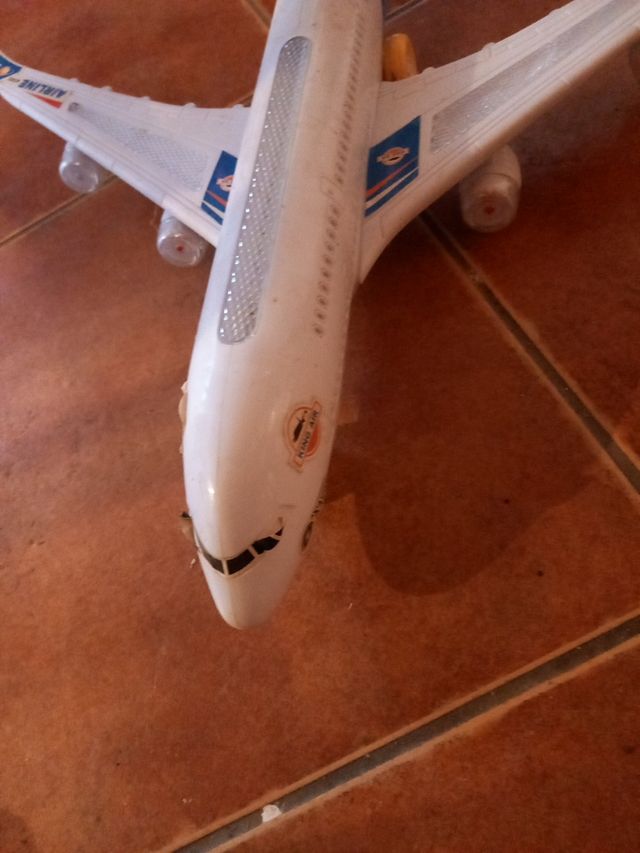 Avión de juguete 44cm×44cm