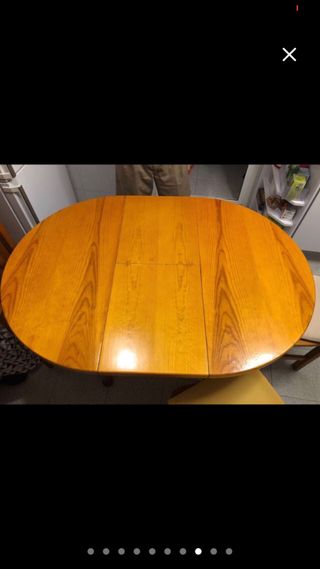 Mesa de comedor/ cocina extensible con sillas