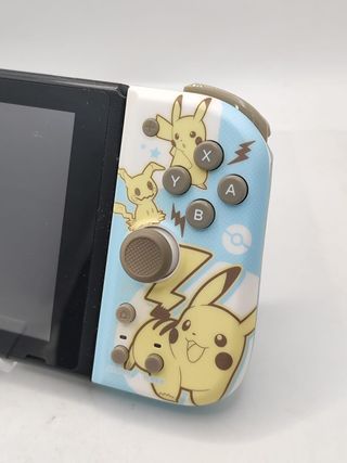 CONSOLA NINTENDO SWITCH 32GB JOY-CON POKEMON NO INALAMBRICOS + ACC