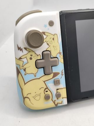 CONSOLA NINTENDO SWITCH 32GB JOY-CON POKEMON NO INALAMBRICOS + ACC