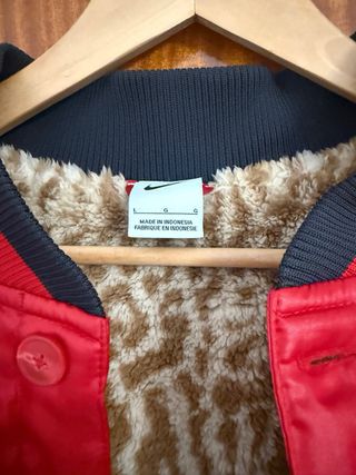 Chaqueta Bomber Nike Roja Talla L