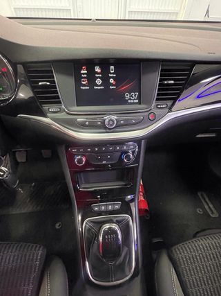 Opel Astra 2020