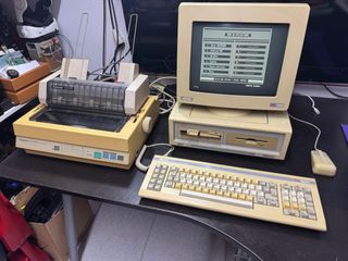 Amstrad PC1640 