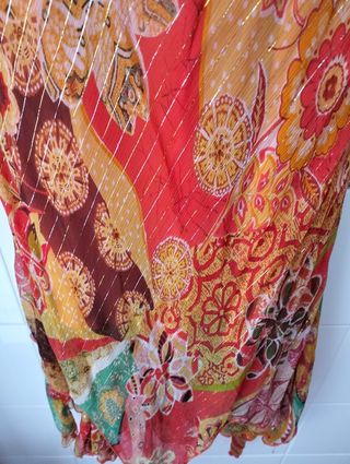 Dos vestidos de fiesta beige y marrón el beige M