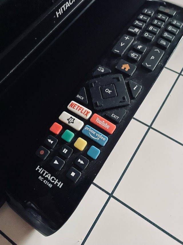 Televisión Hitachi 24HE2200