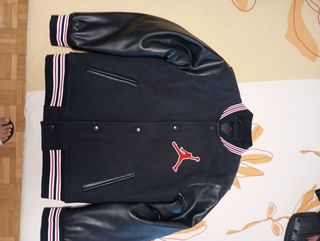 Bomber Jordan Flight Negra