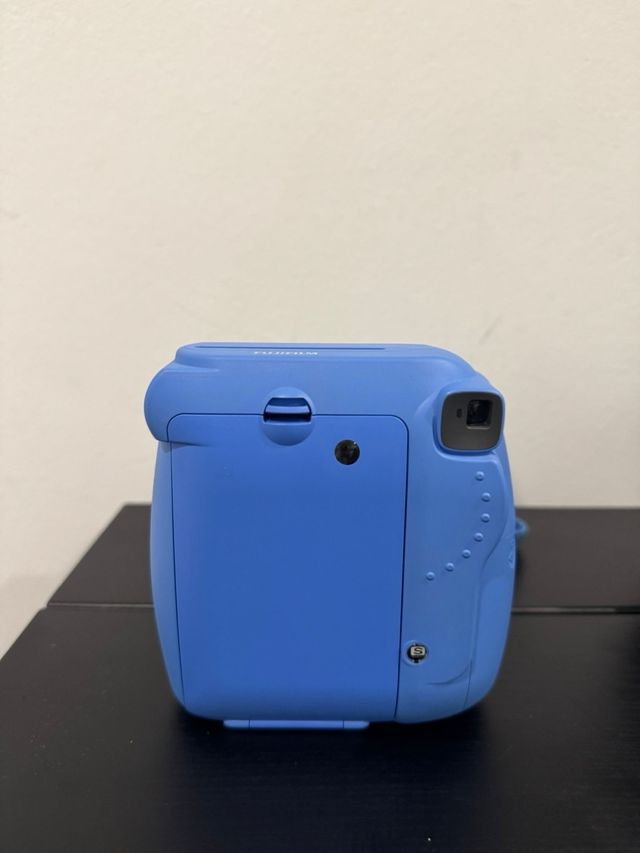 Cámara Instax Mini 9 Azul con Funda