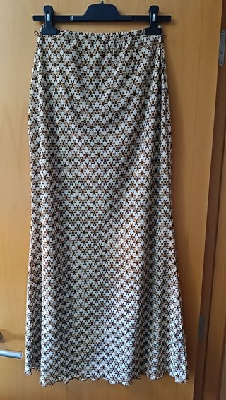 Falda larga estampada talla M