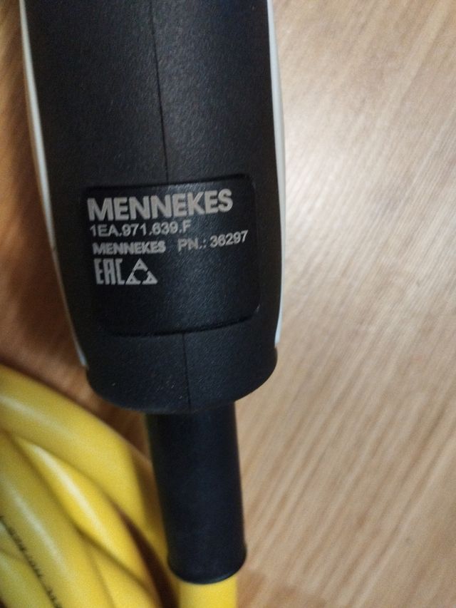 Cable de Carga Mennekes Amarillo