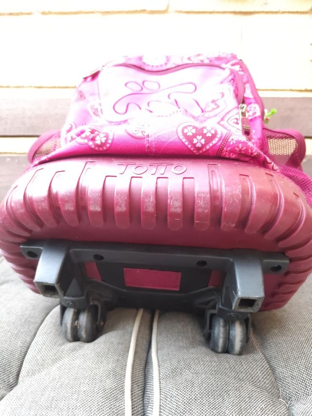 Mochila escolar con ruedas TOTTO