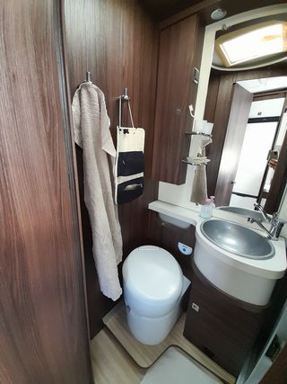 Autocaravana Benimar Sport UP 340