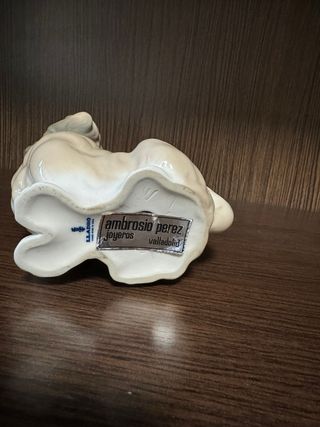 Figura Lladró: Perro Peking