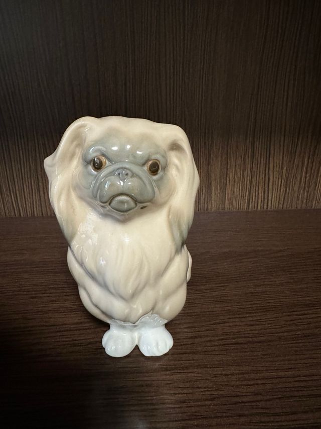 Figura Lladró: Perro Peking