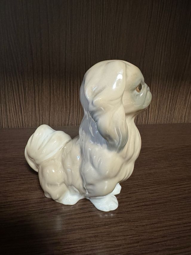Figura Lladró: Perro Peking