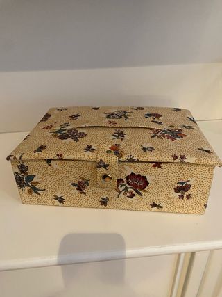 Costurero / Joyero floral