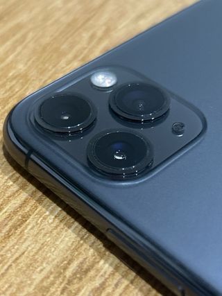 iPhone 11 Pro Max 256GB Gris Espacial (Reparar)