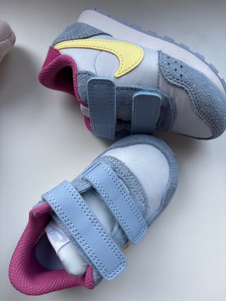 Zapatillas Nike niño/a TALLA 21