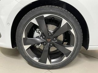 CUPRA León 1.5 eTSI DSG 110 kW (150 CV)