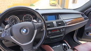 BMW X6 2011