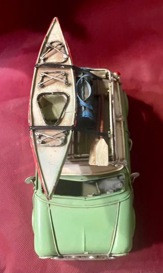 Maqueta Coche Mini Vintage con Kayak