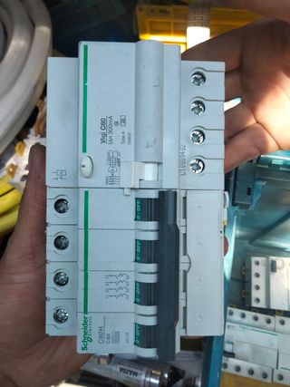 Interruptor Diferencial Schneider iID 63A 300mA