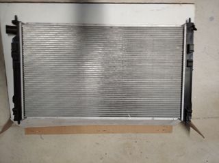 Radiador de agua para Mitsubishi Outlander Di-D