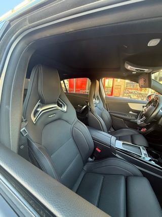 Mercedes-Benz A45 s 422cv