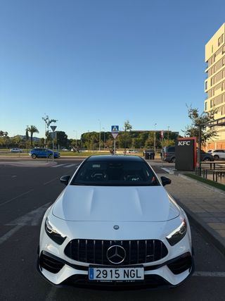 Mercedes-Benz A45 s 422cv