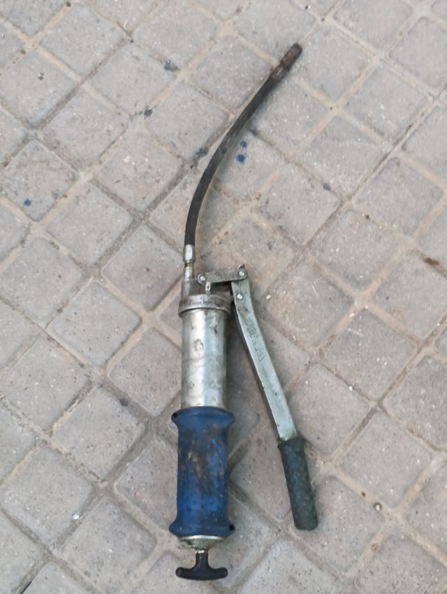Engrasador manual con manguera