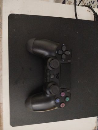 Consola PS4 Negra