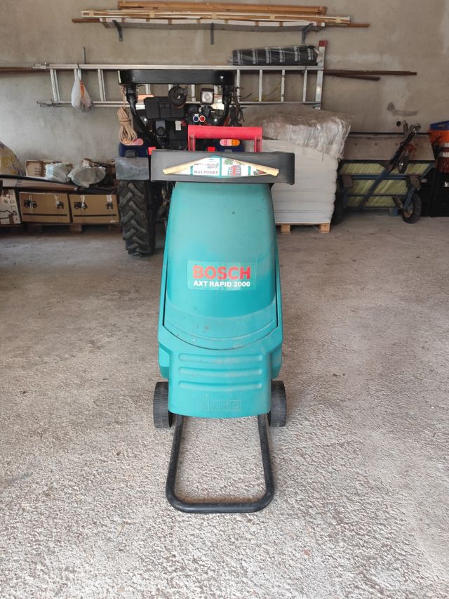 Trituradora de jardín Bosch