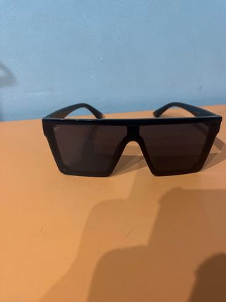 Gafas de sol cuadradas Honki Tonker negras 