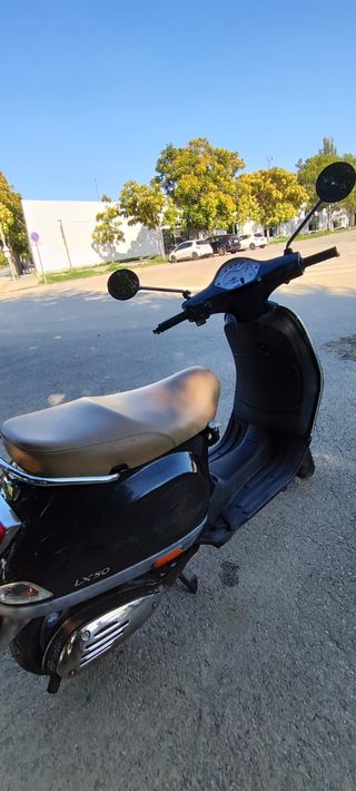 Vespa Piaggio LX50 2t año 2005