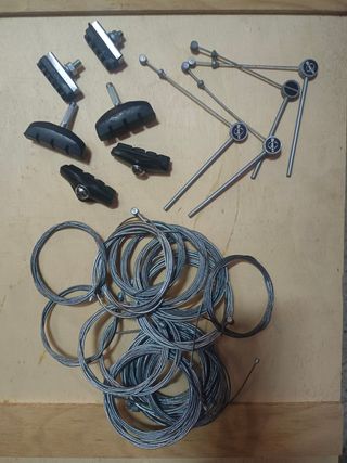 Zapatas y sirgas de freno para bicicleta