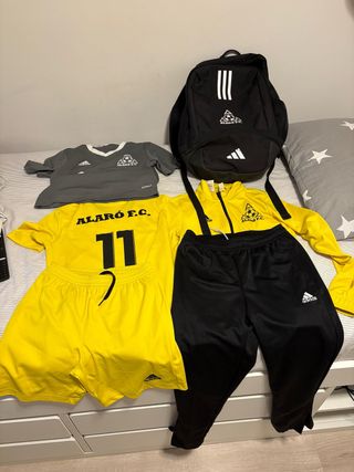 Lote Ropa Fútbol Alaró F.C. Adidas